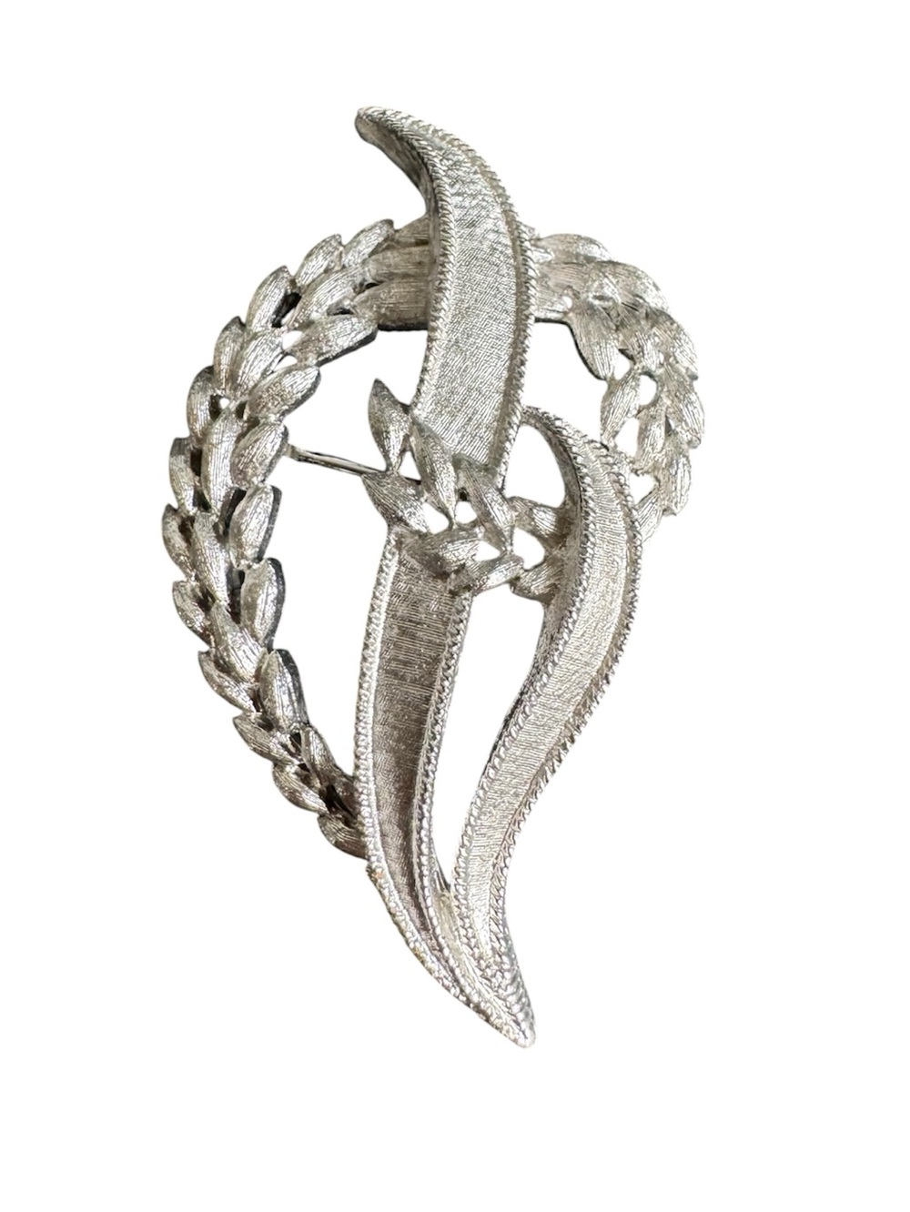 Vintage Trifari Brooch Brushed Silver Pin Wheat Leaf Crest Grandma Jewelry Retro